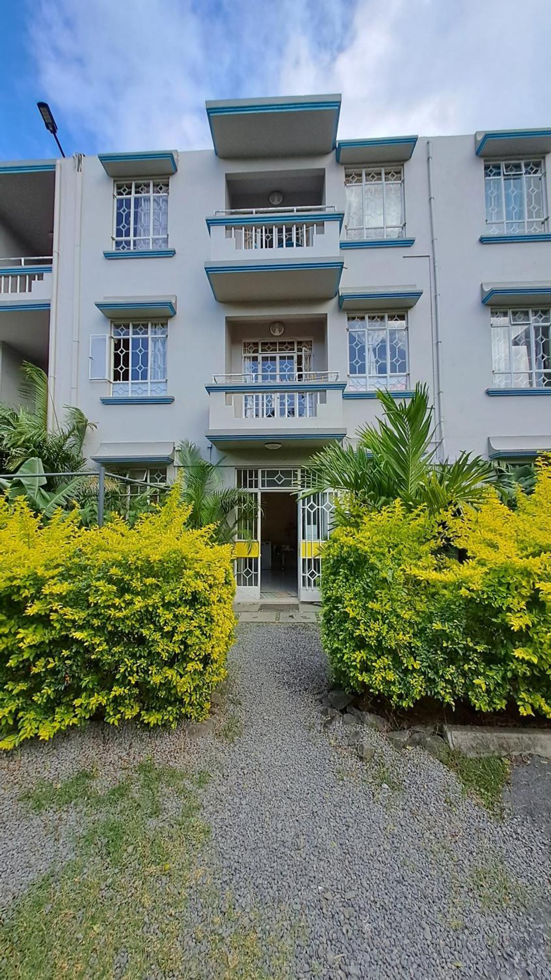 Allamanda Apartments - 100M Bain Boeuf Beach Exteriér fotografie